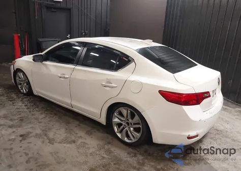 2014 Acura Ilx 2.0L z USA, uszkodzony, nr VIN 19VDE1F36EE006175